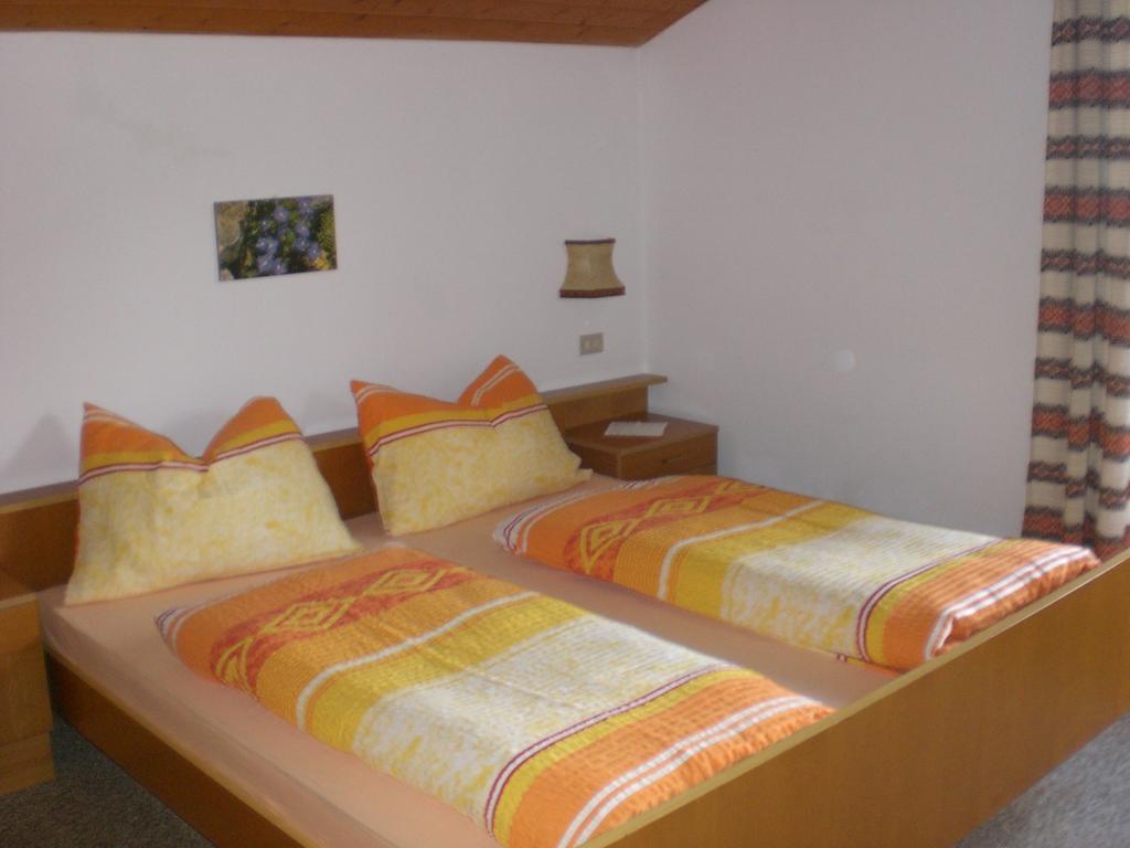 Tschagghof Villa Castelrotto Room photo